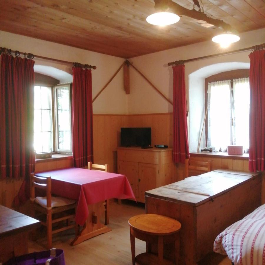 Apartmán Al Piz Monolocale Colle Santa Lucia Exteriér fotografie
